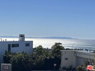 1357 Chautauqua Boulevard, Pacific Palisades (los Angeles), CA 90272