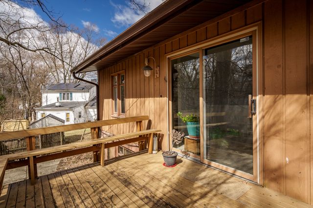 5005 MOHAWK Road, Rockford, IL 61107