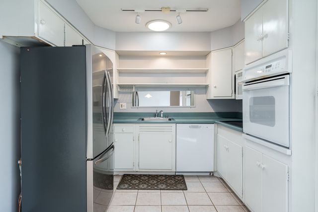 5005 MOHAWK Road, Rockford, IL 61107