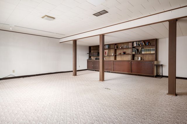 5005 MOHAWK Road, Rockford, IL 61107