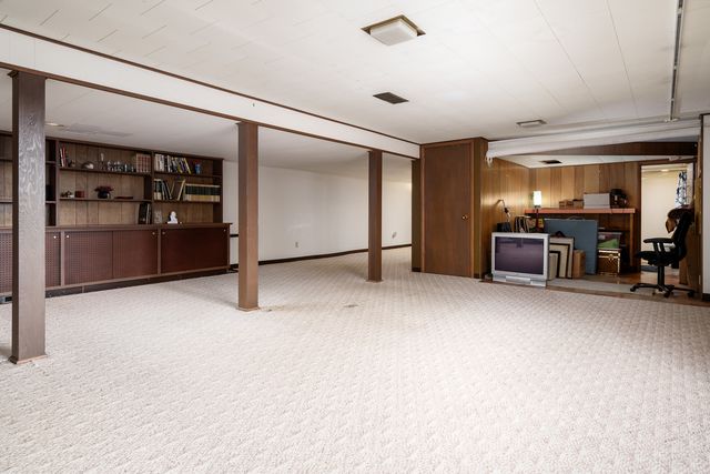 5005 MOHAWK Road, Rockford, IL 61107