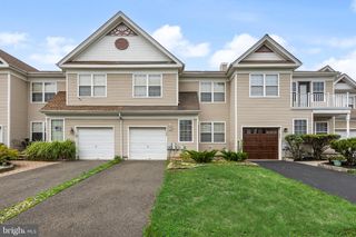 108 TATTERSALL DR, Burlington, NJ 08016