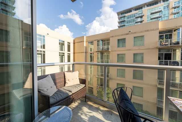 600 12th Ave S Apt 705, Nashville, TN 37203