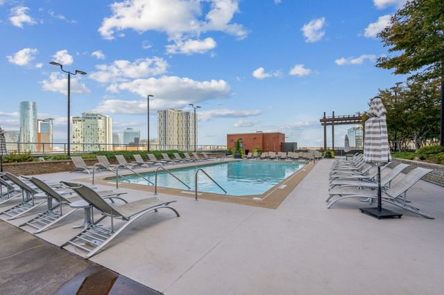 600 12th Ave S Apt 705, Nashville, TN 37203