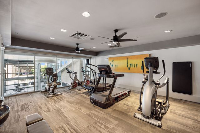 600 12th Ave S Apt 705, Nashville, TN 37203