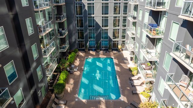 600 12th Ave S Apt 705, Nashville, TN 37203