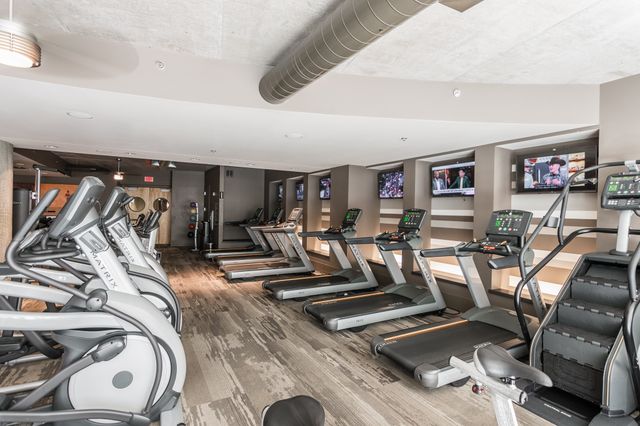 600 12th Ave S Apt 705, Nashville, TN 37203