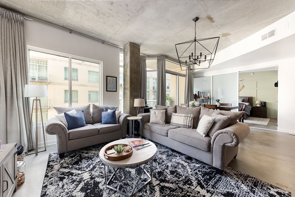 600 12th Ave S Apt 705, Nashville, TN 37203