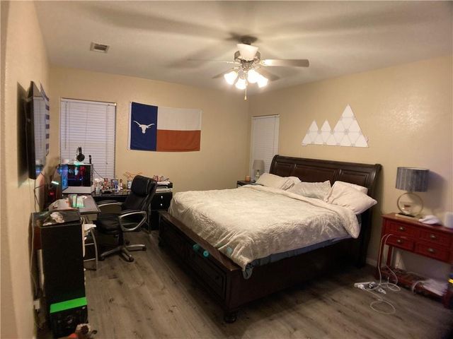 5501 Duval ST A, Austin, TX 78751