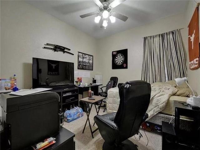 5501 Duval ST A, Austin, TX 78751