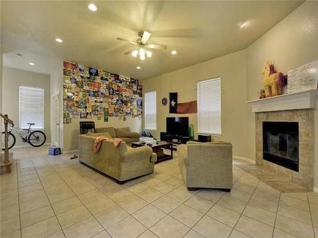 5501 Duval ST A, Austin, TX 78751