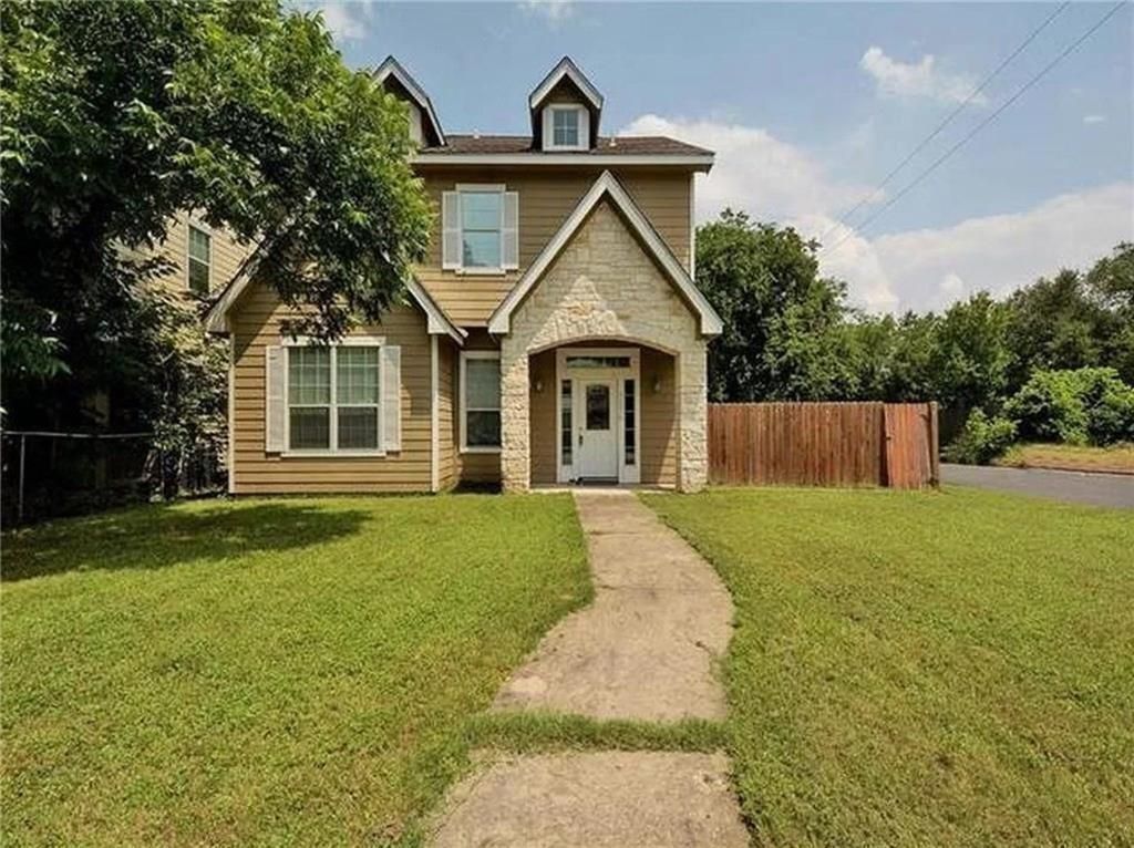 5501 Duval ST A, Austin, TX 78751