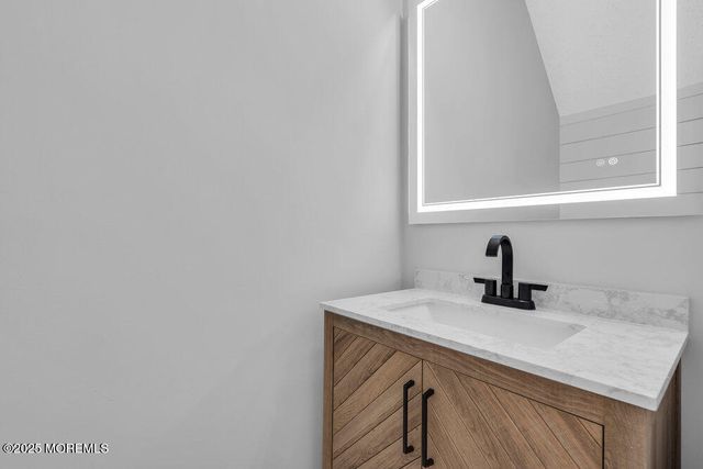 9 Glen Court, Barnegat, NJ 08005