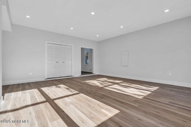 9 Glen Court, Barnegat, NJ 08005