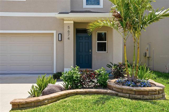 5674 CHORLEYWOOD LANE, Wesley Chapel, FL 33545