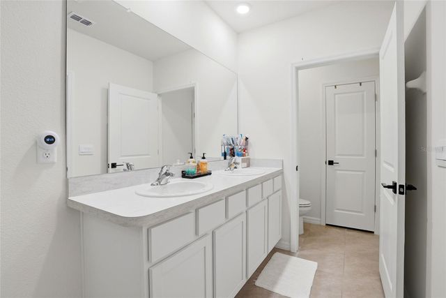 5674 CHORLEYWOOD LANE, Wesley Chapel, FL 33545