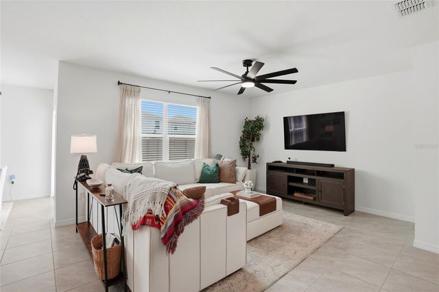 5674 CHORLEYWOOD LANE, Wesley Chapel, FL 33545