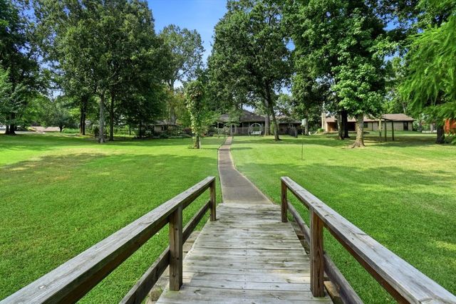 665 Private Road 5881, Yantis, TX 75497