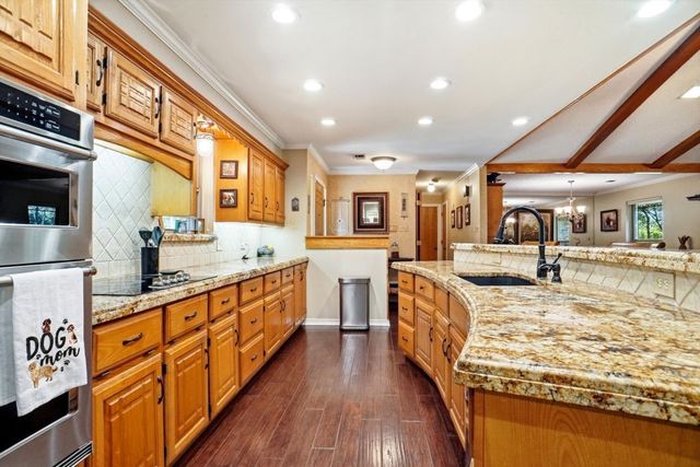 665 Private Road 5881, Yantis, TX 75497