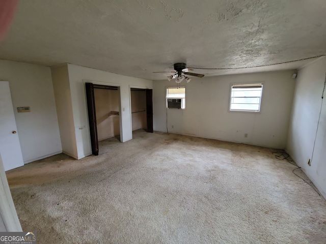 438 N 4th Street, Griffin, GA 30223