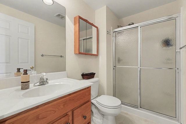 2220 Treetop Lane, Hebron, KY 41048