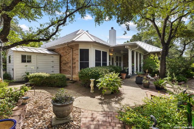 2618 Fairfield Bend Drive, San Antonio, TX 78231