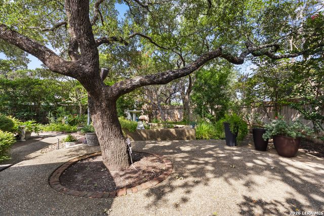 2618 Fairfield Bend Drive, San Antonio, TX 78231