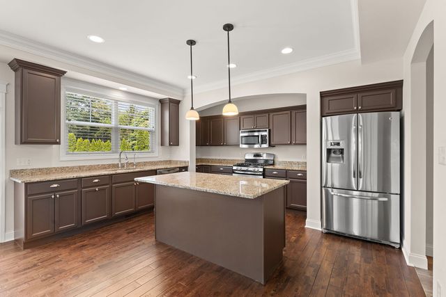 98 Muirfield Drive, Valparaiso, IN 46385