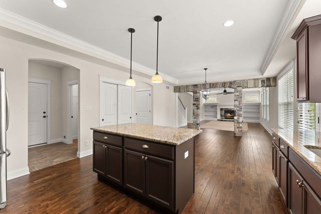98 Muirfield Drive, Valparaiso, IN 46385