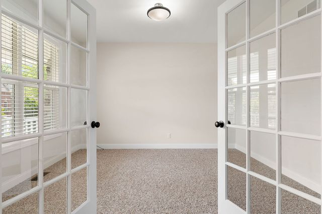 98 Muirfield Drive, Valparaiso, IN 46385