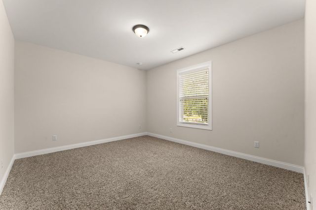 98 Muirfield Drive, Valparaiso, IN 46385