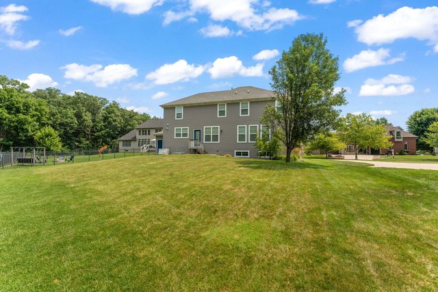 98 Muirfield Drive, Valparaiso, IN 46385