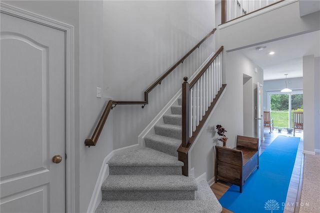 1128 Heathgate Way, Fairborn, OH 45324