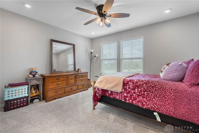 1128 Heathgate Way, Fairborn, OH 45324