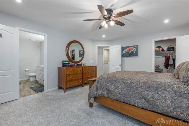 1128 Heathgate Way, Fairborn, OH 45324