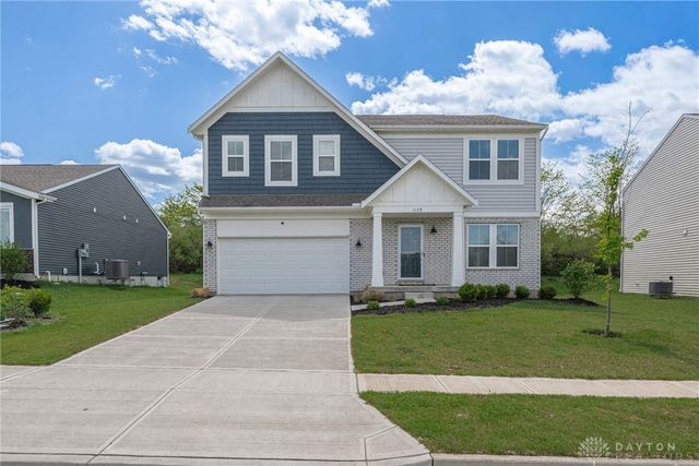 1128 Heathgate Way, Fairborn, OH 45324