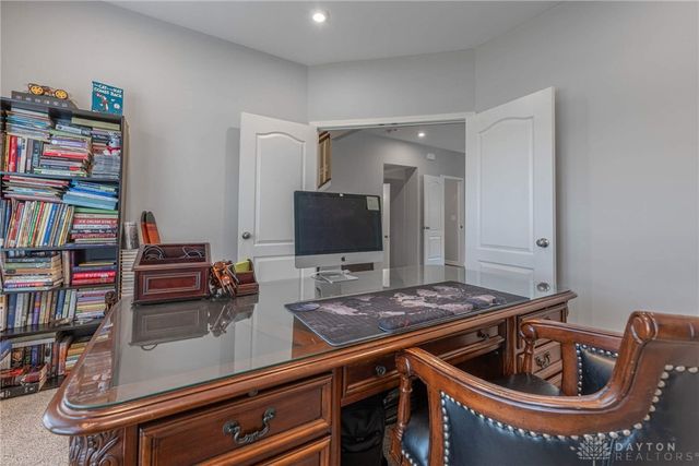 1128 Heathgate Way, Fairborn, OH 45324