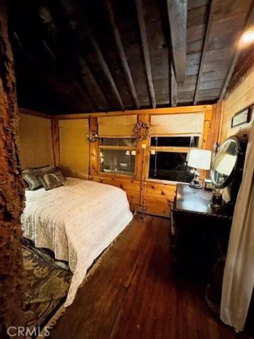 529 West Victoria Court, Lake Arrowhead, CA 92352