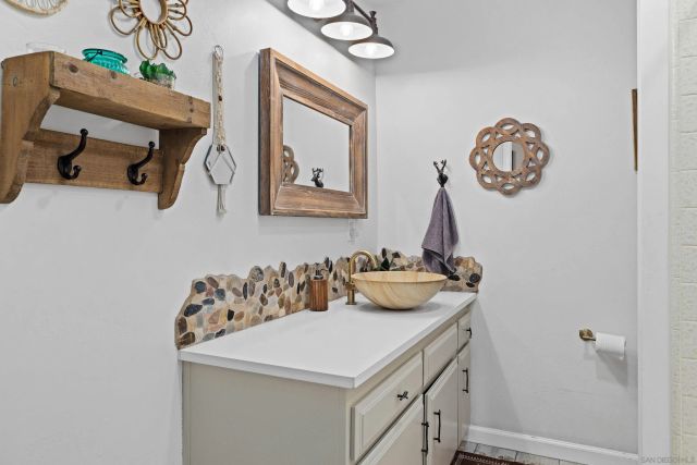 28960 Cedar Lane, Pine Valley, CA 91962