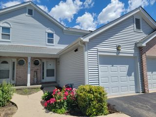 473 NICOLE Drive 3C, Bartlett, IL 60103
