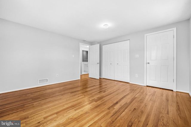 1601 FORBES ST, Rockville, MD 20851