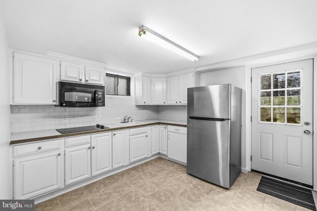 1601 FORBES ST, Rockville, MD 20851