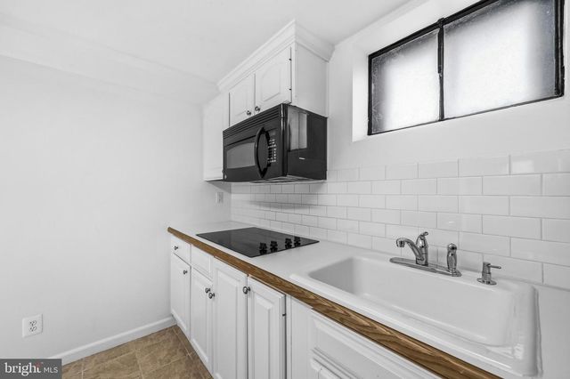 1601 FORBES ST, Rockville, MD 20851