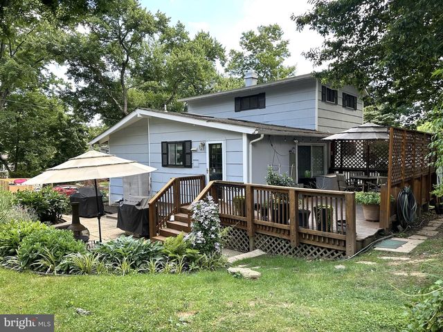 1601 FORBES ST, Rockville, MD 20851