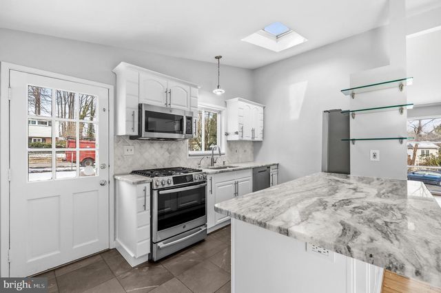 1601 FORBES ST, Rockville, MD 20851