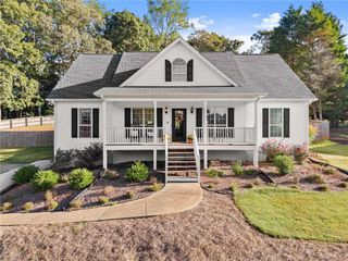 7820 Mosswood Lane, Gainesville, GA 30506