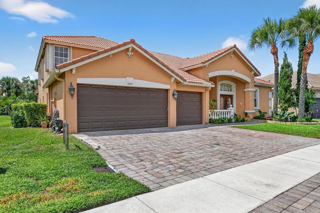 3769 Victoria Road, West Palm Beach, FL 33411
