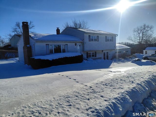 160 Meadowlark Drive, Waterbury, CT 06708