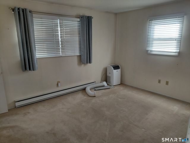 160 Meadowlark Drive, Waterbury, CT 06708