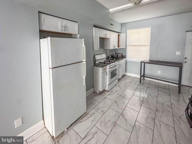 604 N CURLEY ST, Baltimore, MD 21205